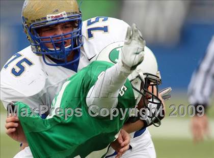 Thumbnail 1 in Tivy vs. Brenham (Texas 4A Semifinal) photogallery.