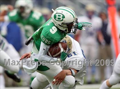 Thumbnail 1 in Tivy vs. Brenham (Texas 4A Semifinal) photogallery.