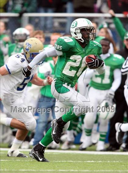 Thumbnail 3 in Tivy vs. Brenham (Texas 4A Semifinal) photogallery.