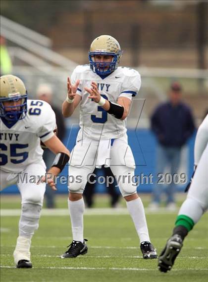 Thumbnail 3 in Tivy vs. Brenham (Texas 4A Semifinal) photogallery.
