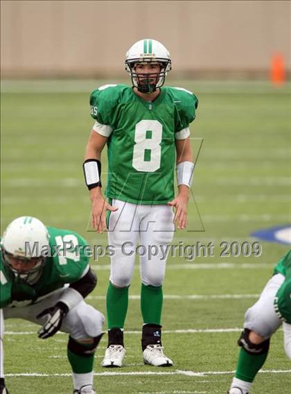Thumbnail 2 in Tivy vs. Brenham (Texas 4A Semifinal) photogallery.