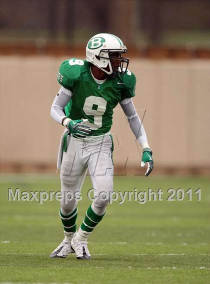 Thumbnail 3 in Tivy vs. Brenham (Texas 4A Semifinal) photogallery.