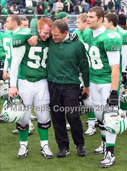 Thumbnail 2 in Tivy vs. Brenham (Texas 4A Semifinal) photogallery.