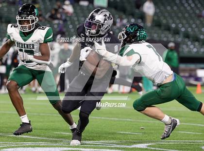Thumbnail 2 in Martin vs. Berkner (UIL 6A DI Bi-District) photogallery.