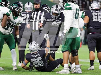 Thumbnail 2 in Martin vs. Berkner (UIL 6A DI Bi-District) photogallery.