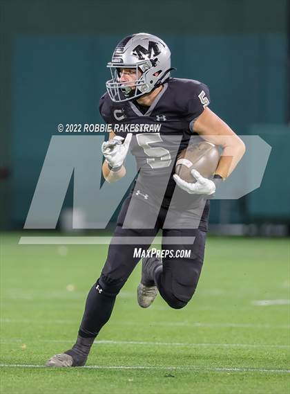 Thumbnail 3 in Martin vs. Berkner (UIL 6A DI Bi-District) photogallery.