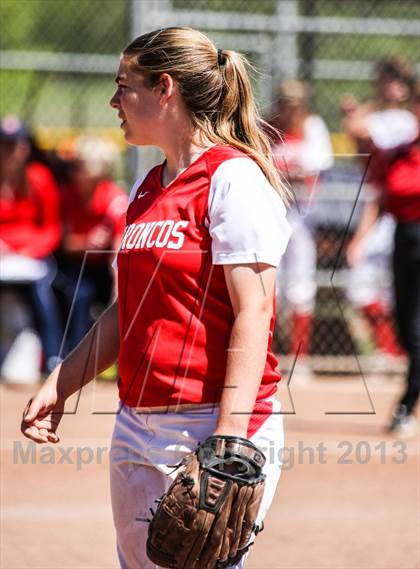 Thumbnail 2 in Boyd vs. Horn (UIL 5A Area Playoff) photogallery.