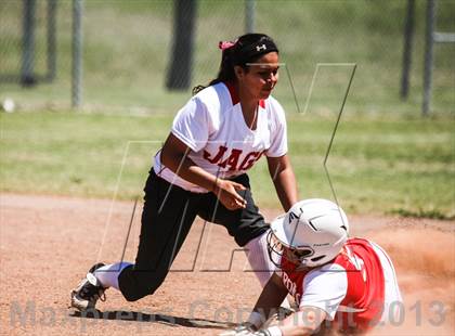 Thumbnail 1 in Boyd vs. Horn (UIL 5A Area Playoff) photogallery.