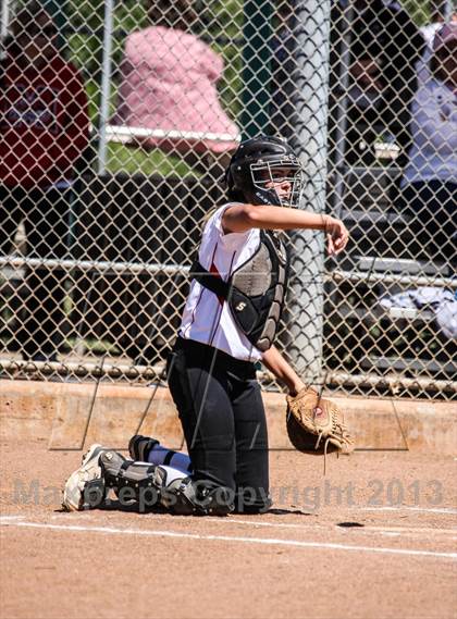 Thumbnail 2 in Boyd vs. Horn (UIL 5A Area Playoff) photogallery.