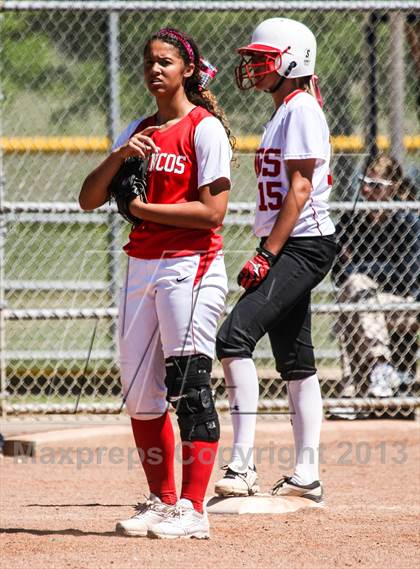 Thumbnail 1 in Boyd vs. Horn (UIL 5A Area Playoff) photogallery.