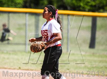 Thumbnail 2 in Boyd vs. Horn (UIL 5A Area Playoff) photogallery.