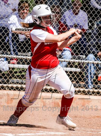 Thumbnail 2 in Boyd vs. Horn (UIL 5A Area Playoff) photogallery.