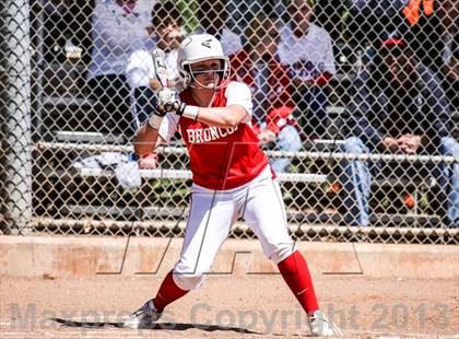 Thumbnail 2 in Boyd vs. Horn (UIL 5A Area Playoff) photogallery.