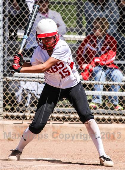 Thumbnail 1 in Boyd vs. Horn (UIL 5A Area Playoff) photogallery.