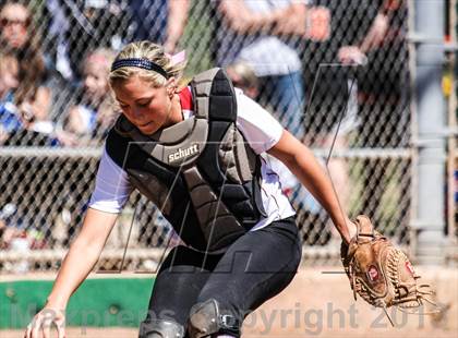 Thumbnail 1 in Boyd vs. Horn (UIL 5A Area Playoff) photogallery.