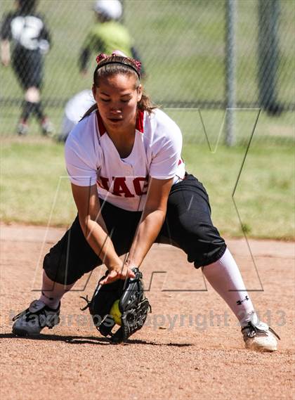 Thumbnail 3 in Boyd vs. Horn (UIL 5A Area Playoff) photogallery.