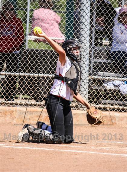 Thumbnail 3 in Boyd vs. Horn (UIL 5A Area Playoff) photogallery.