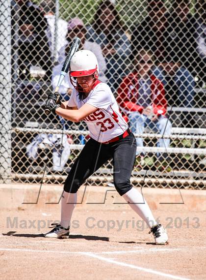 Thumbnail 3 in Boyd vs. Horn (UIL 5A Area Playoff) photogallery.