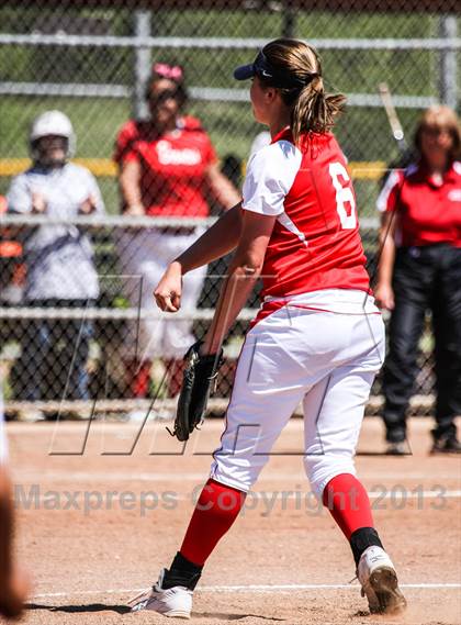 Thumbnail 1 in Boyd vs. Horn (UIL 5A Area Playoff) photogallery.
