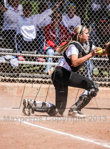 Thumbnail 1 in Boyd vs. Horn (UIL 5A Area Playoff) photogallery.