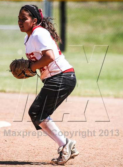 Thumbnail 3 in Boyd vs. Horn (UIL 5A Area Playoff) photogallery.