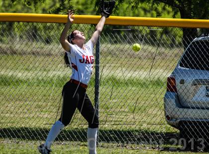 Thumbnail 1 in Boyd vs. Horn (UIL 5A Area Playoff) photogallery.