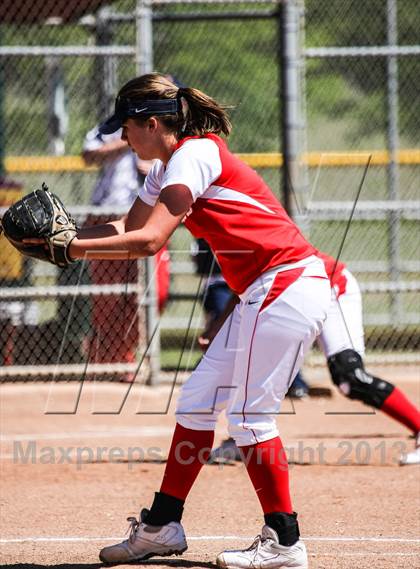 Thumbnail 1 in Boyd vs. Horn (UIL 5A Area Playoff) photogallery.