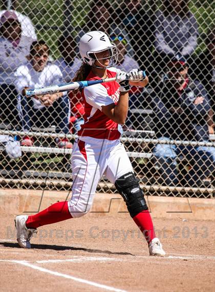 Thumbnail 1 in Boyd vs. Horn (UIL 5A Area Playoff) photogallery.