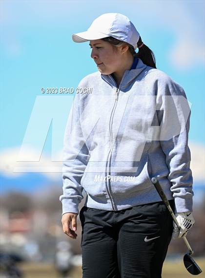 Thumbnail 3 in Chilly Chili Invitational photogallery.