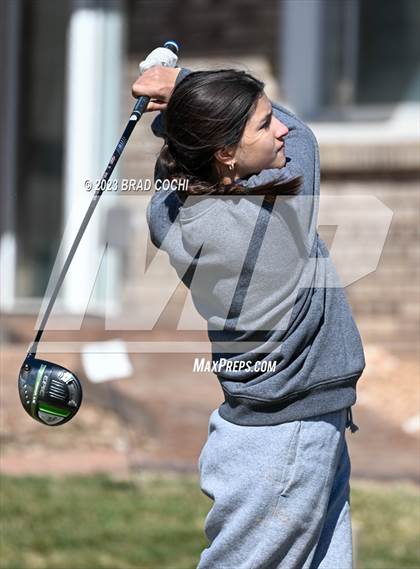 Thumbnail 3 in Chilly Chili Invitational photogallery.