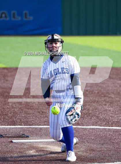 Thumbnail 1 in Allen vs. Keller (Forney Tournament) photogallery.