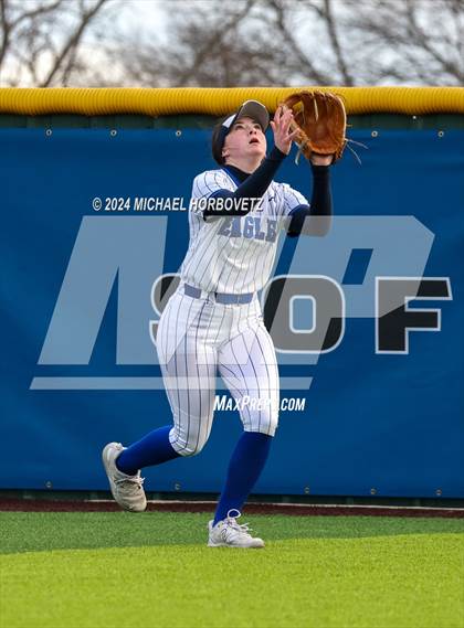 Thumbnail 3 in Allen vs. Keller (Forney Tournament) photogallery.
