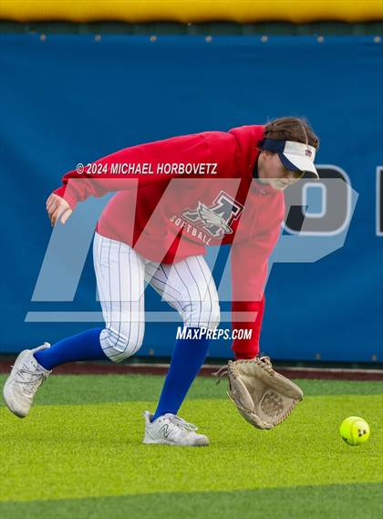 Thumbnail 1 in Allen vs. Keller (Forney Tournament) photogallery.