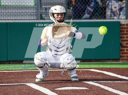 Thumbnail 1 in Allen vs. Keller (Forney Tournament) photogallery.