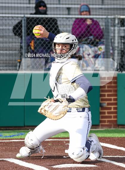 Thumbnail 1 in Allen vs. Keller (Forney Tournament) photogallery.