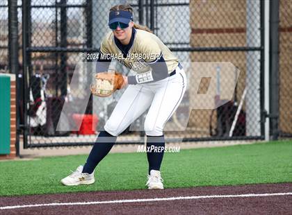 Thumbnail 2 in Allen vs. Keller (Forney Tournament) photogallery.