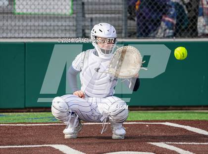Thumbnail 2 in Allen vs. Keller (Forney Tournament) photogallery.