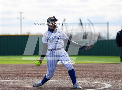 Thumbnail 2 in Allen vs. Keller (Forney Tournament) photogallery.