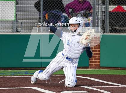 Thumbnail 1 in Allen vs. Keller (Forney Tournament) photogallery.