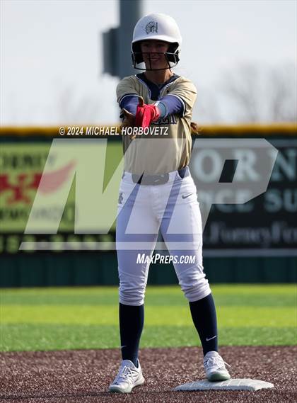 Thumbnail 2 in Allen vs. Keller (Forney Tournament) photogallery.