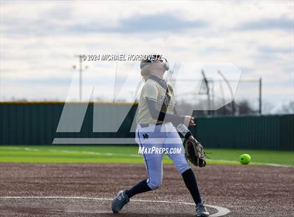 Thumbnail 1 in Allen vs. Keller (Forney Tournament) photogallery.