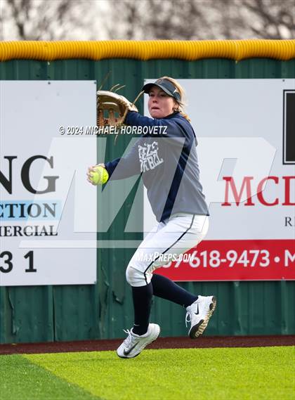 Thumbnail 3 in Allen vs. Keller (Forney Tournament) photogallery.