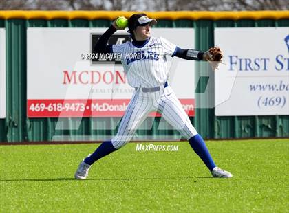 Thumbnail 1 in Allen vs. Keller (Forney Tournament) photogallery.