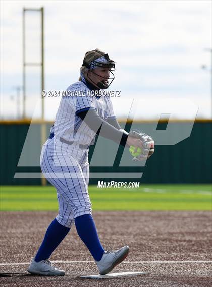 Thumbnail 1 in Allen vs. Keller (Forney Tournament) photogallery.