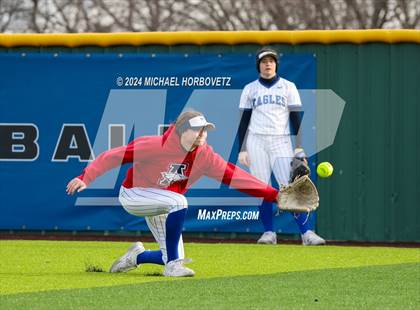 Thumbnail 1 in Allen vs. Keller (Forney Tournament) photogallery.