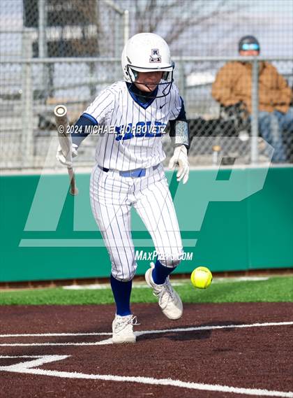 Thumbnail 1 in Allen vs. Keller (Forney Tournament) photogallery.