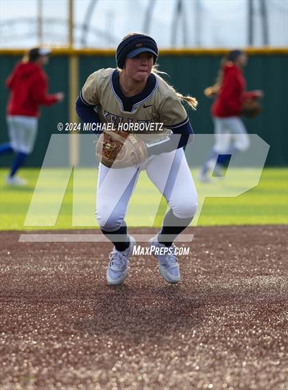Thumbnail 2 in Allen vs. Keller (Forney Tournament) photogallery.