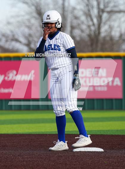 Thumbnail 2 in Allen vs. Keller (Forney Tournament) photogallery.