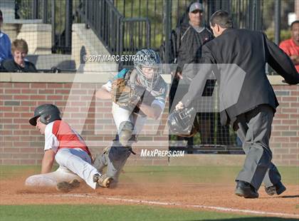 Thumbnail 2 in Plant City @ Carrollwood Day photogallery.