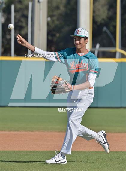 Thumbnail 3 in Plant City @ Carrollwood Day photogallery.